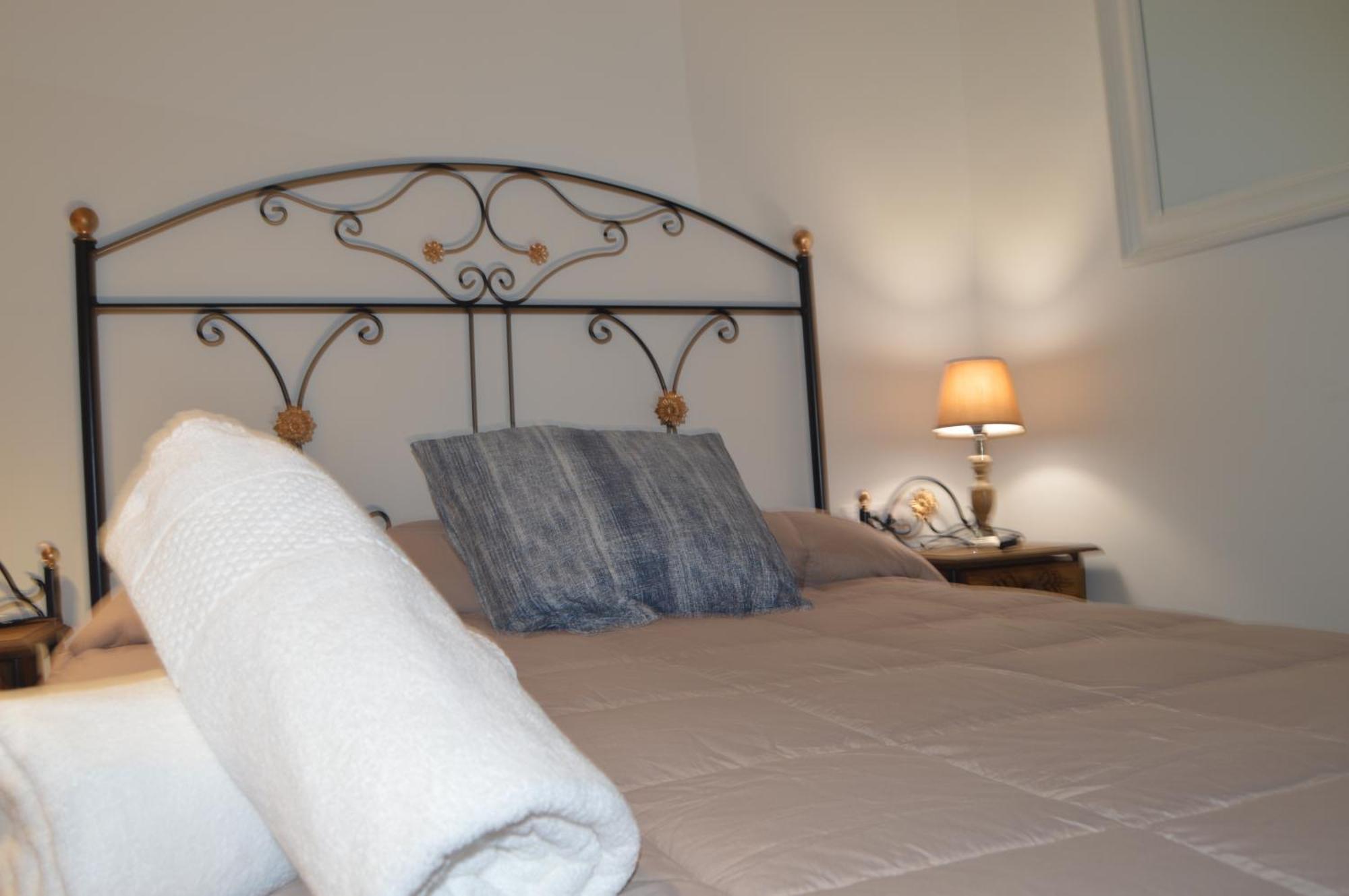 Apartamentos El Aljibe Relax Tourist Cordova Esterno foto