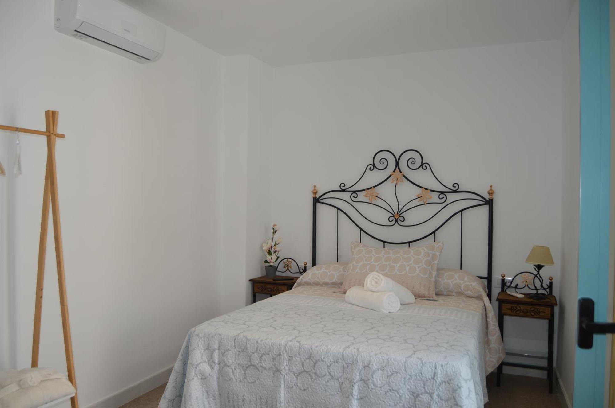 Apartamentos El Aljibe Relax Tourist Cordova Esterno foto