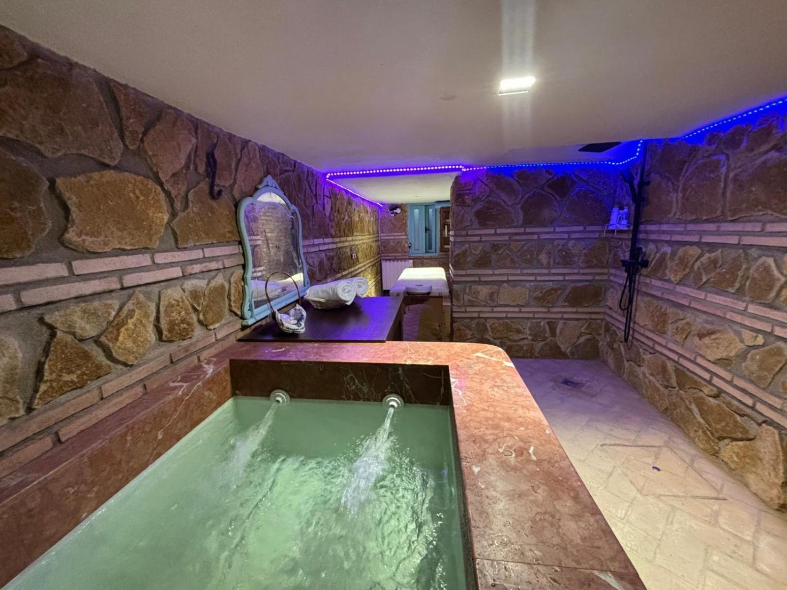 Apartamentos El Aljibe Relax Tourist Cordova Esterno foto